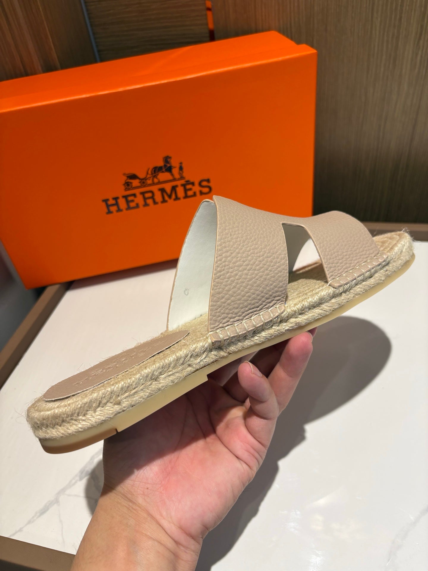 LuxluxHouse Best Quality Sandals Hermes