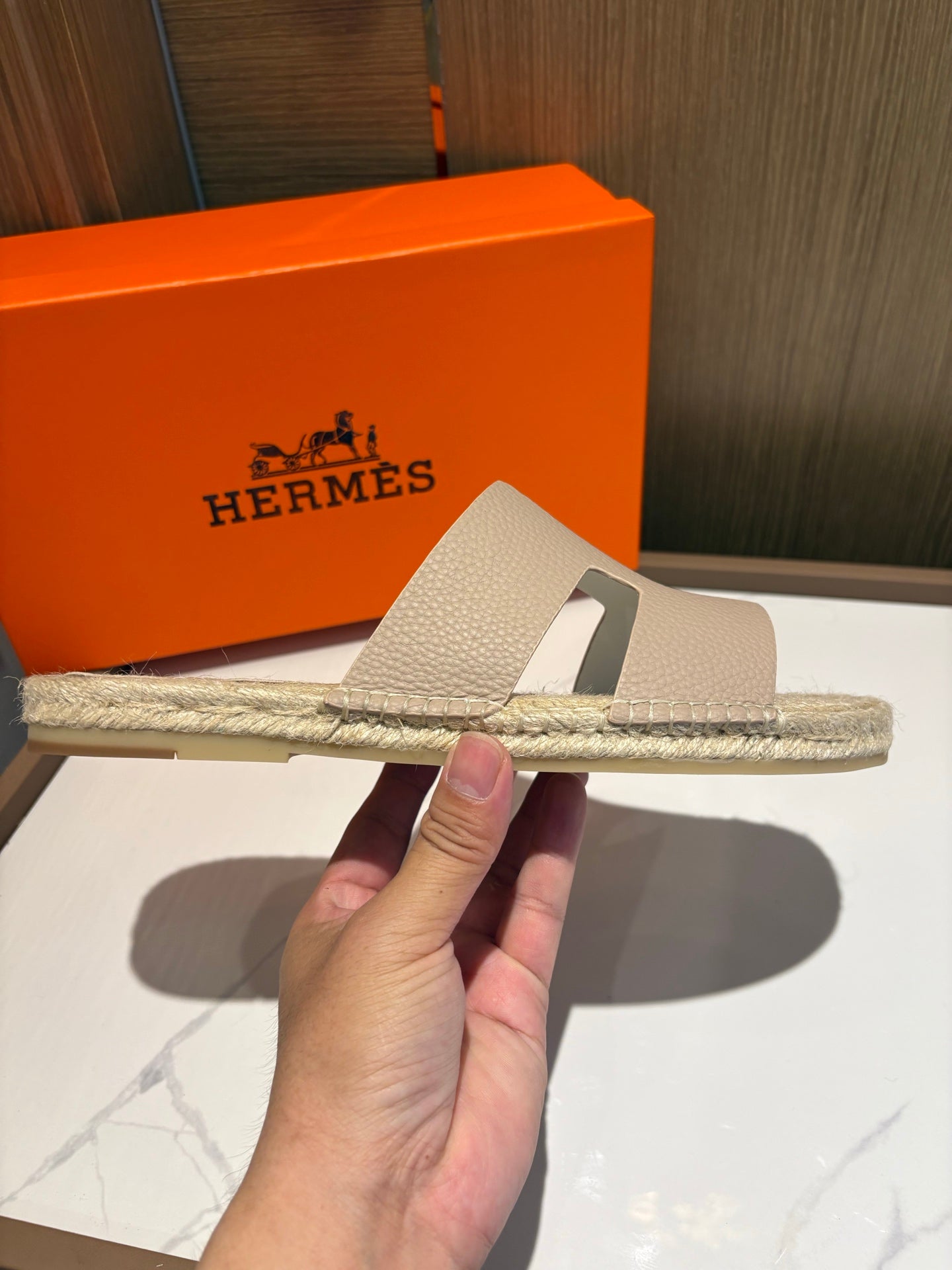 LuxluxHouse Best Quality Sandals Hermes