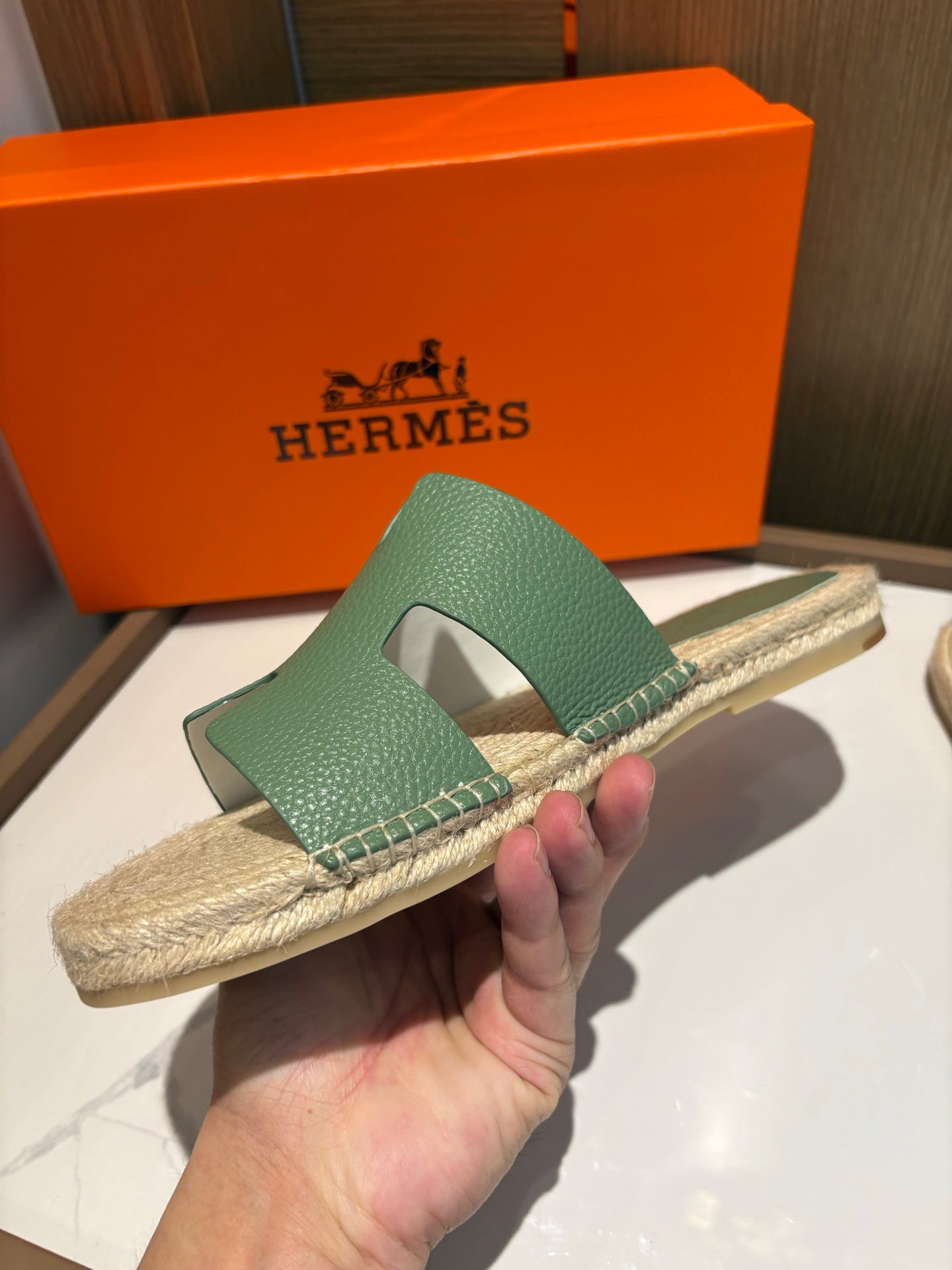 LuxluxHouse Best Quality Sandals Hermes