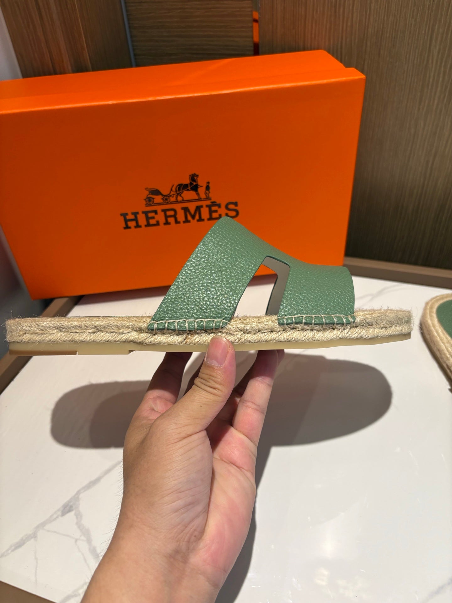 LuxluxHouse Best Quality Sandals Hermes