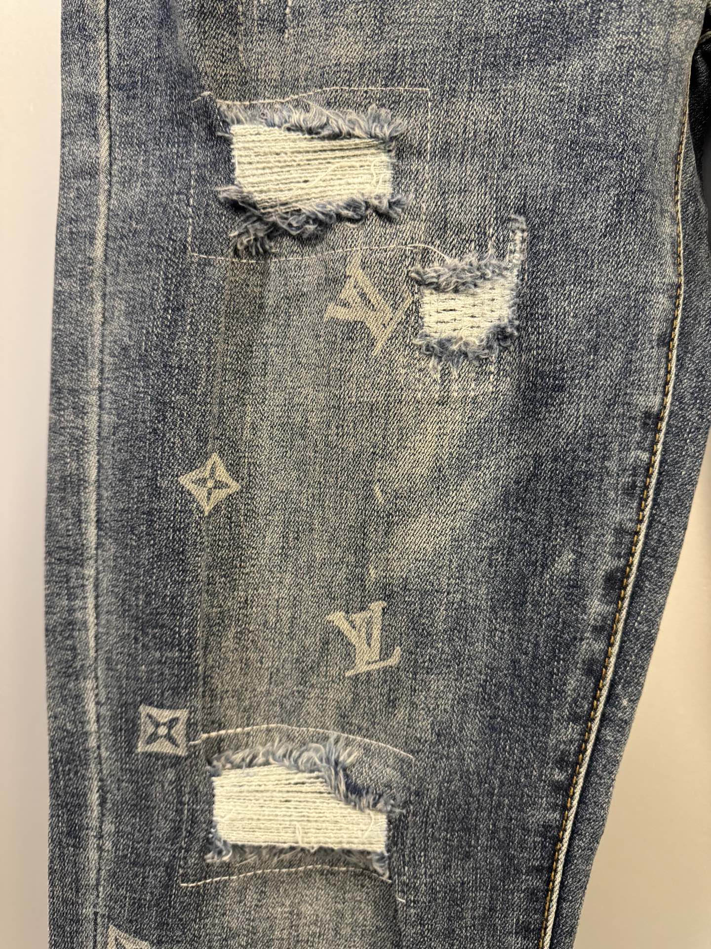 LuxluxHouse Best Quality Clothes Pants Louis Vuitton