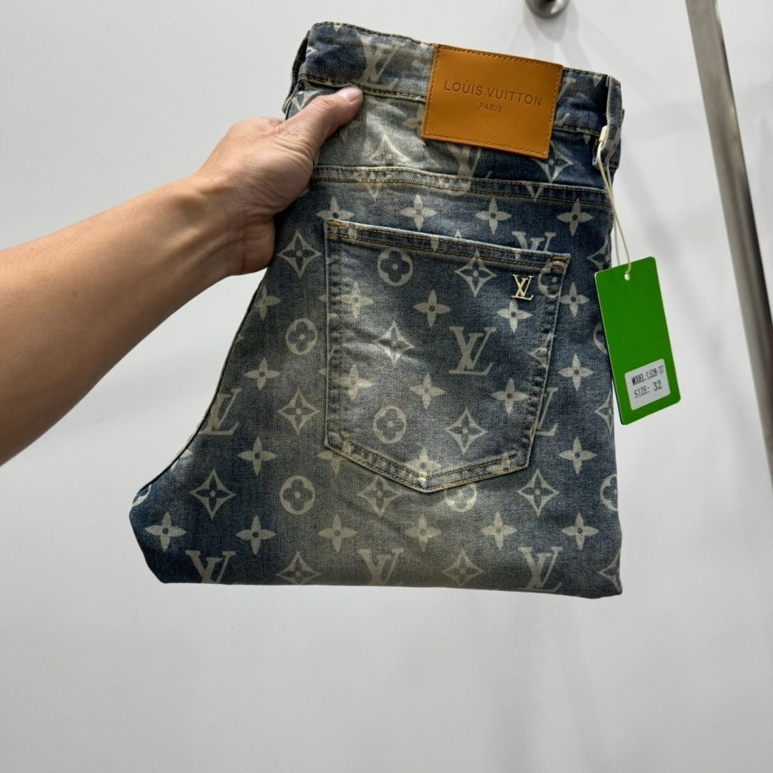 LuxluxHouse Best Quality Clothes Pants Louis Vuitton