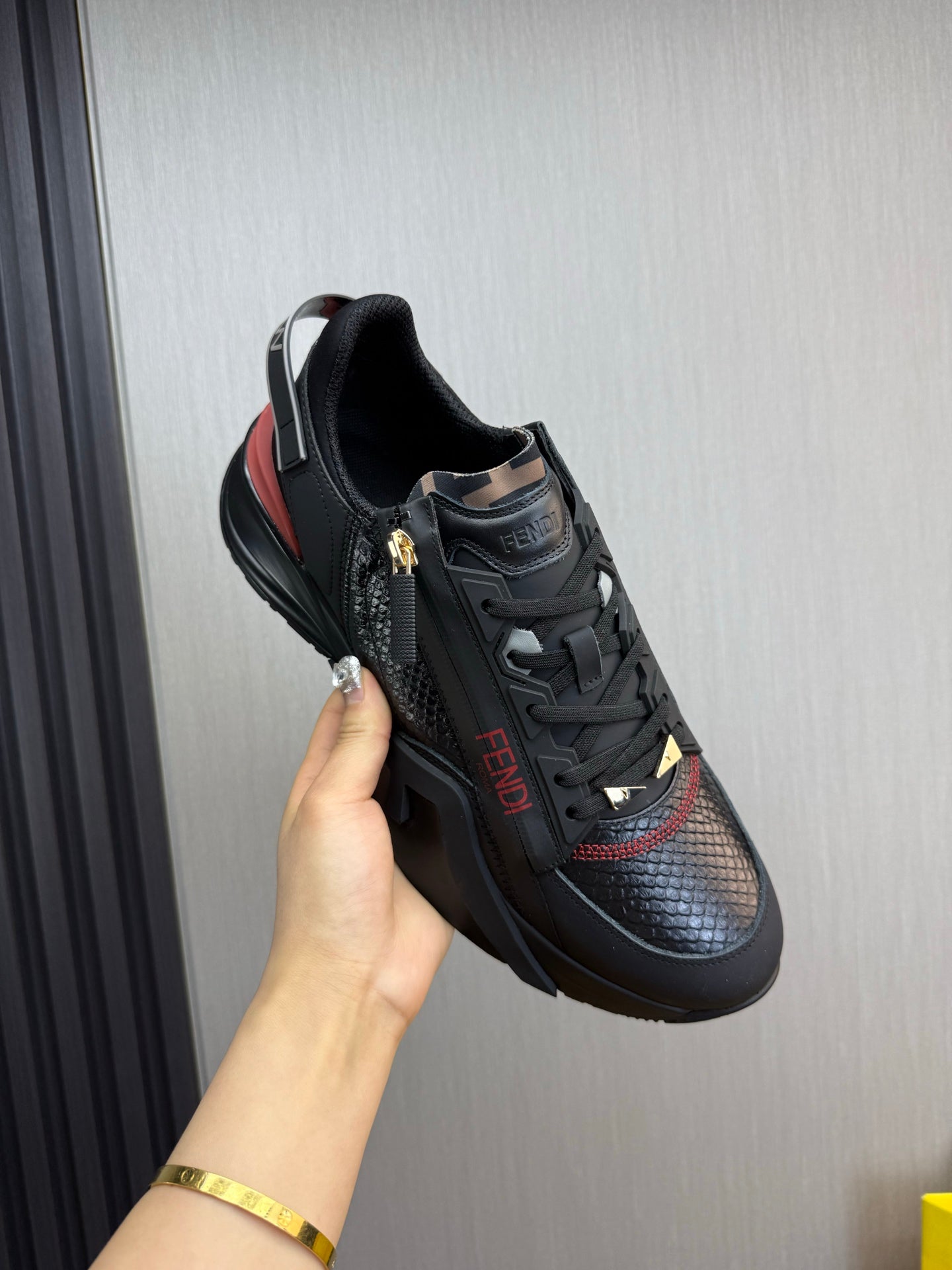 LuxluxHouse Best Quality Shoes Fendi