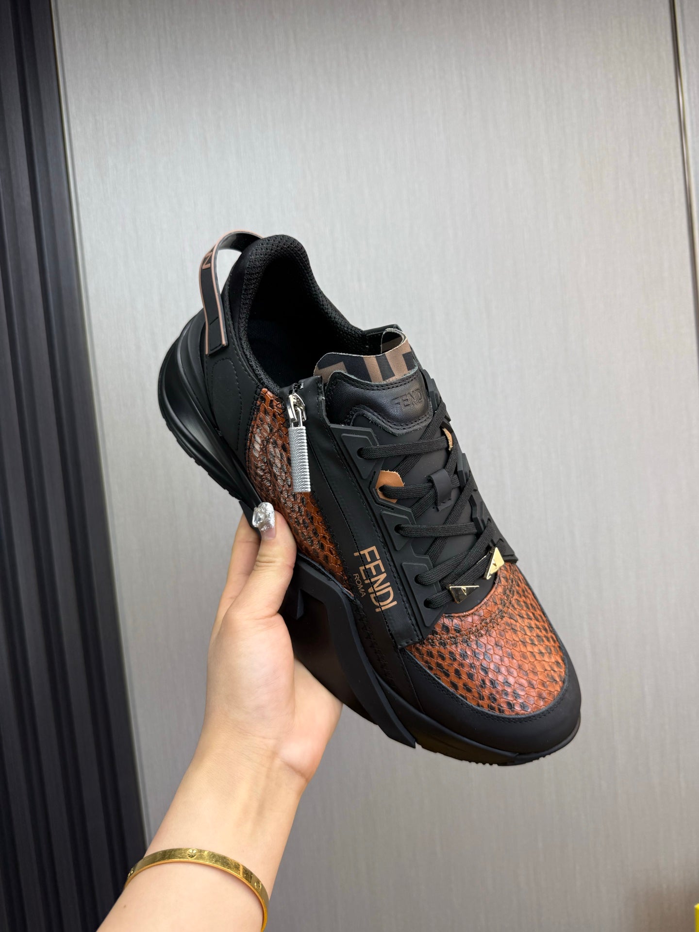LuxluxHouse Best Quality Shoes Fendi