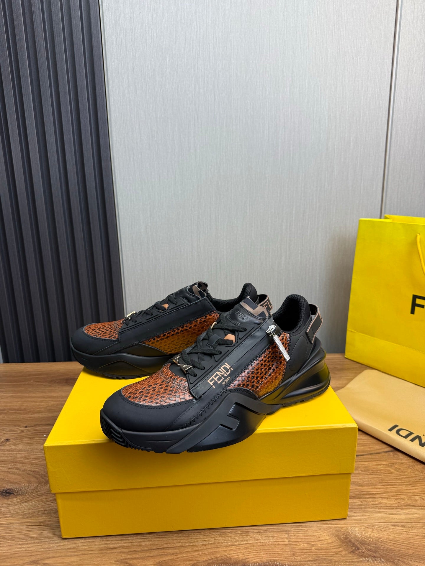 LuxluxHouse Best Quality Shoes Fendi