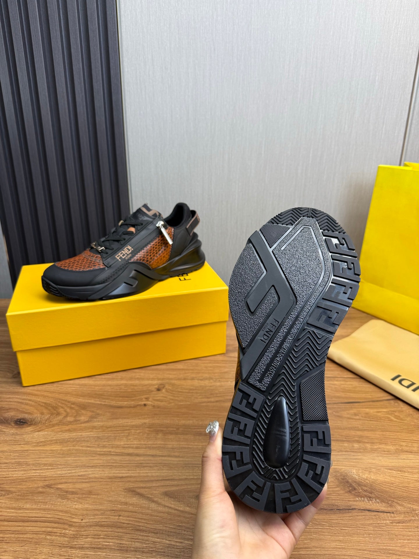 LuxluxHouse Best Quality Shoes Fendi