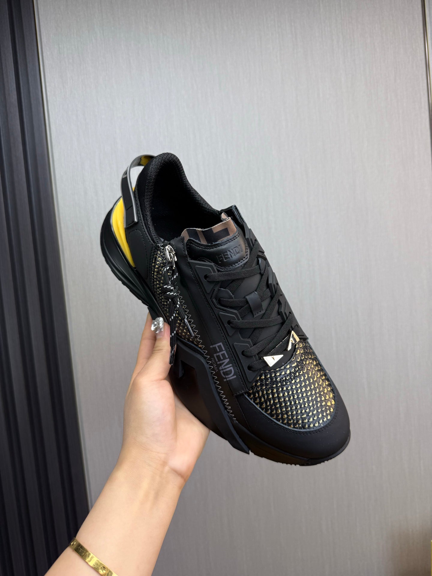 LuxluxHouse Best Quality Shoes Fendi