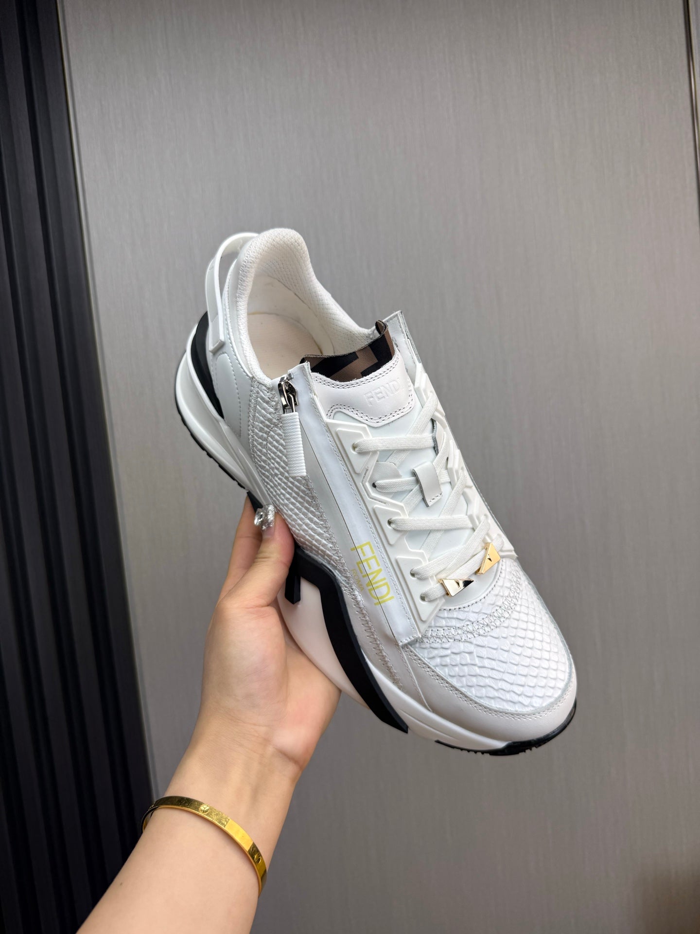LuxluxHouse Best Quality Shoes Fendi