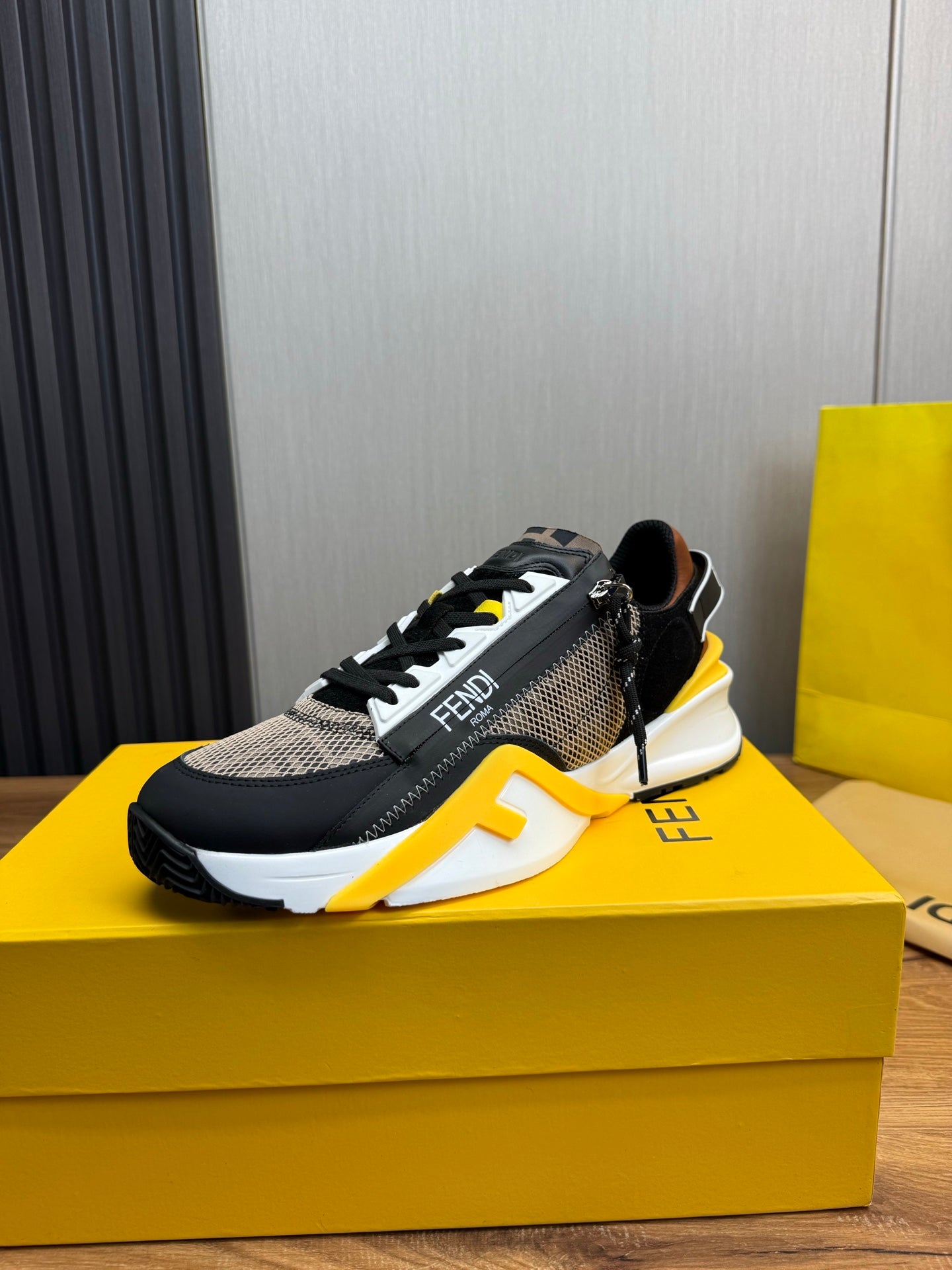 LuxluxHouse Best Quality Shoes Fendi