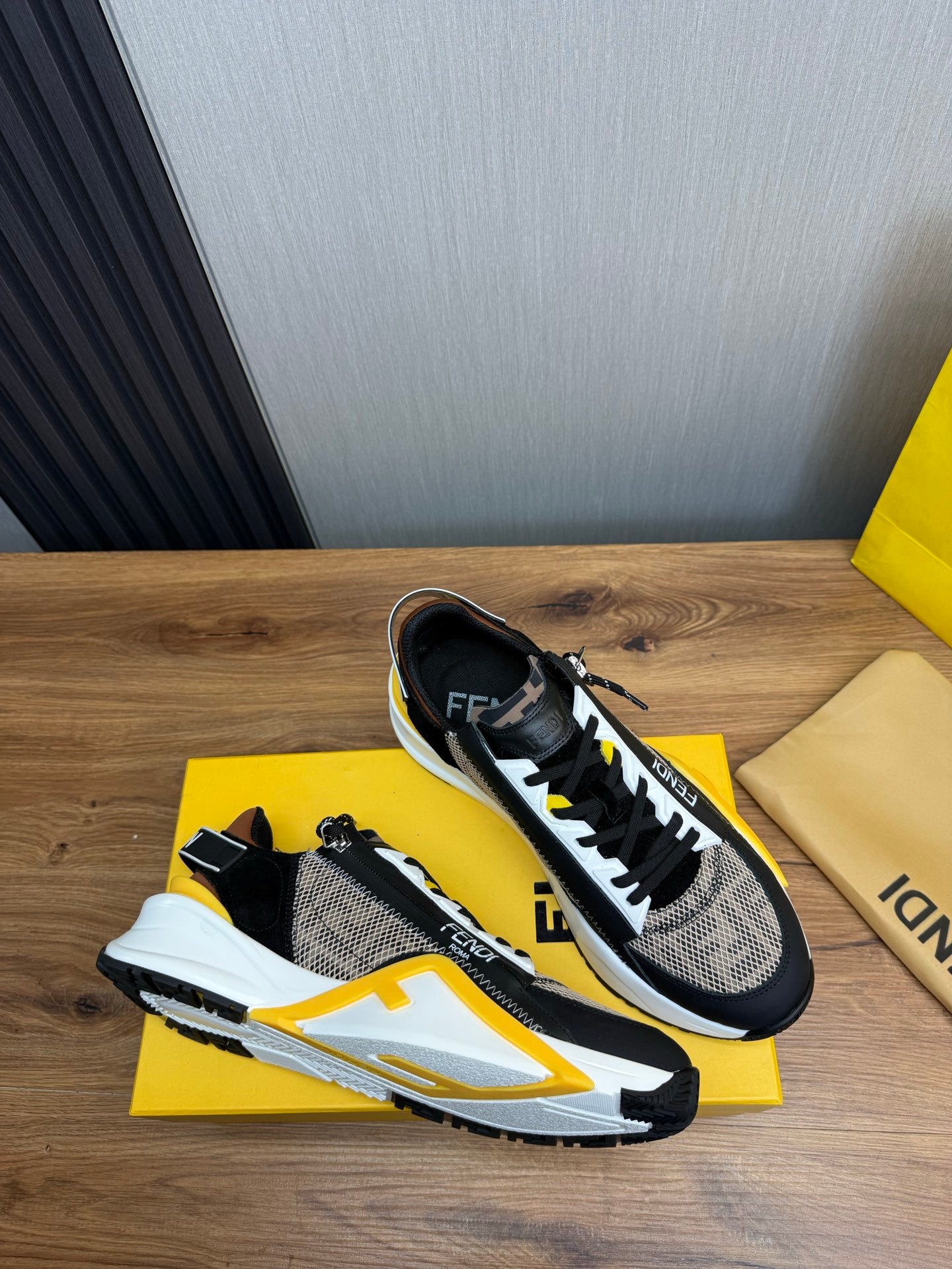 LuxluxHouse Best Quality Shoes Fendi