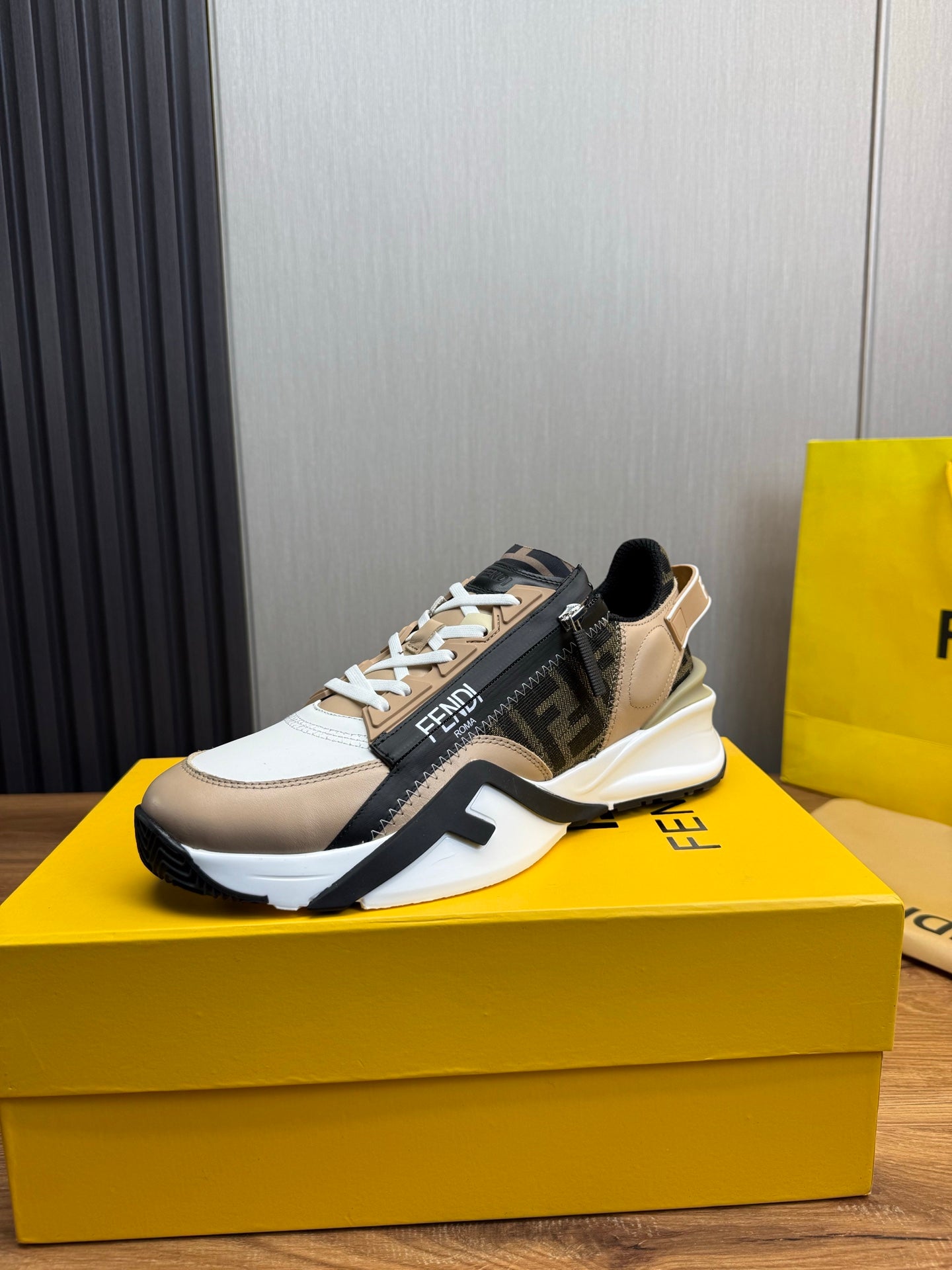 LuxluxHouse Best Quality Shoes Fendi