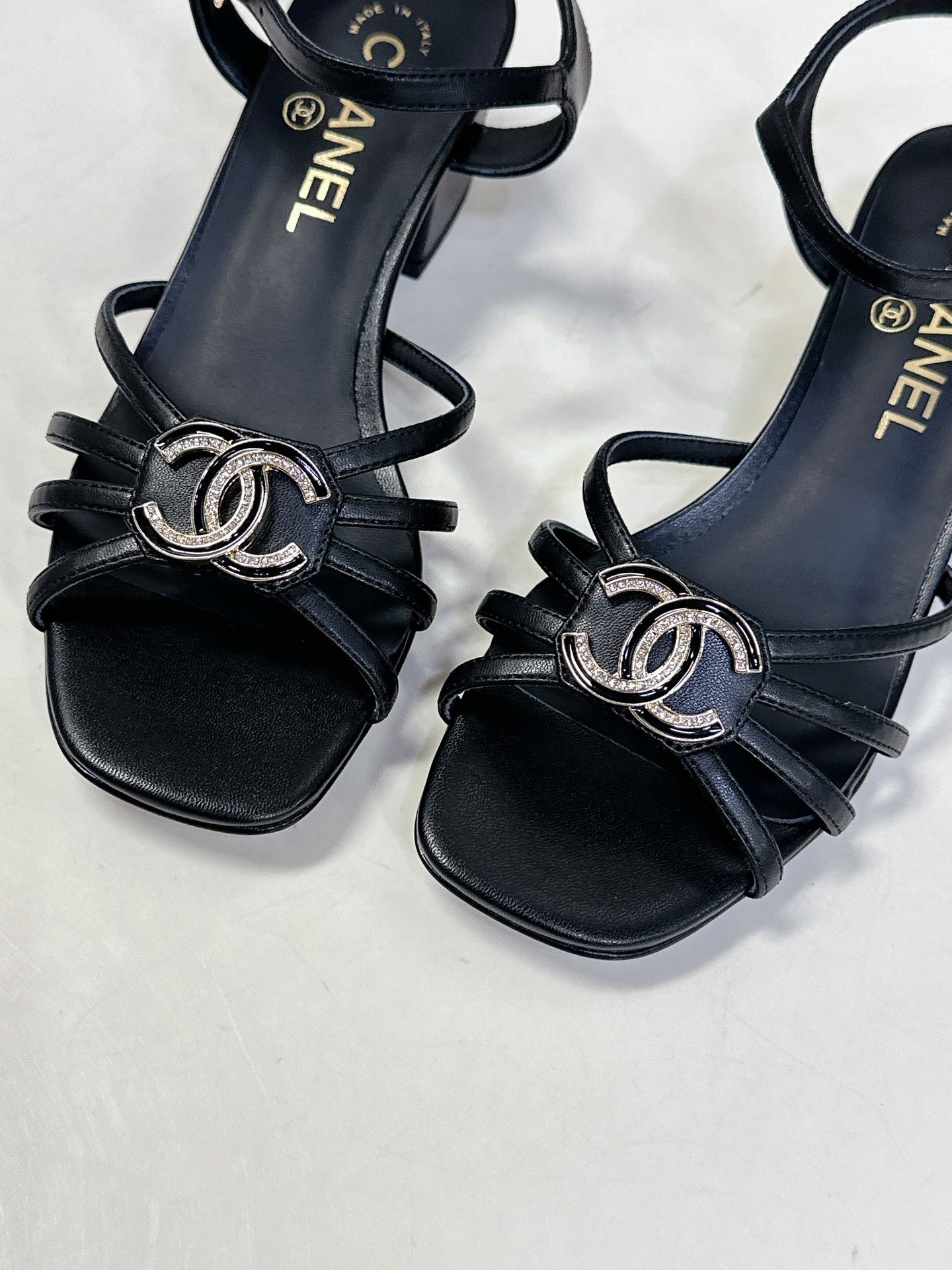 LuxluxHouse Best Quality Chanel Sandals