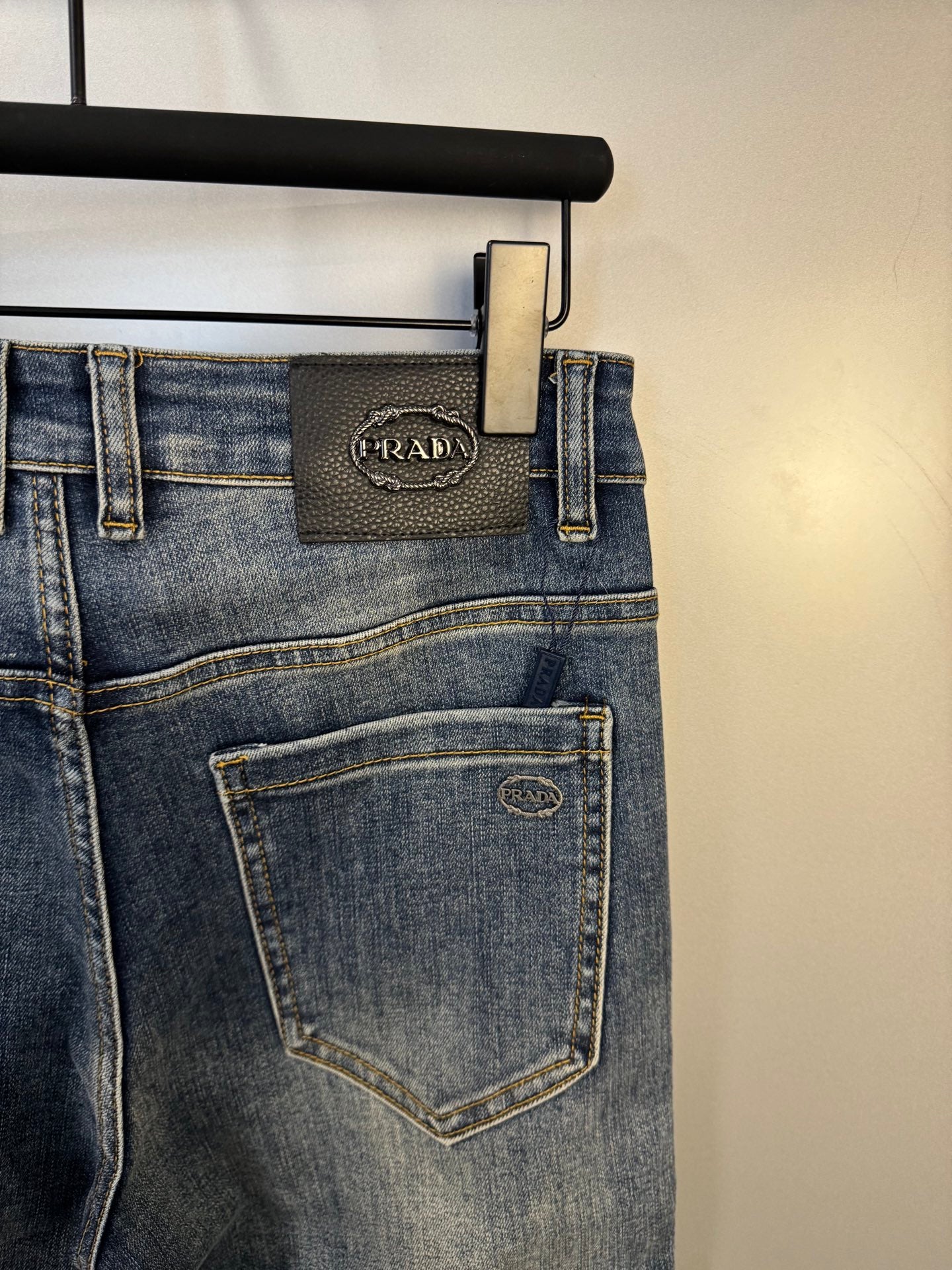 LuxluxHouse Best Quality Clothes Pants Prada