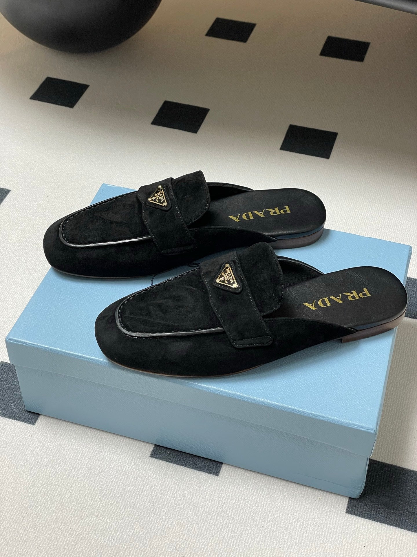LuxluxHouse Best Quality Women Shoes Prada