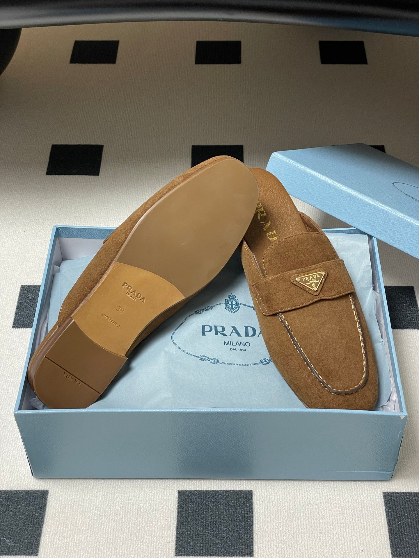 LuxluxHouse Best Quality Women Shoes Prada