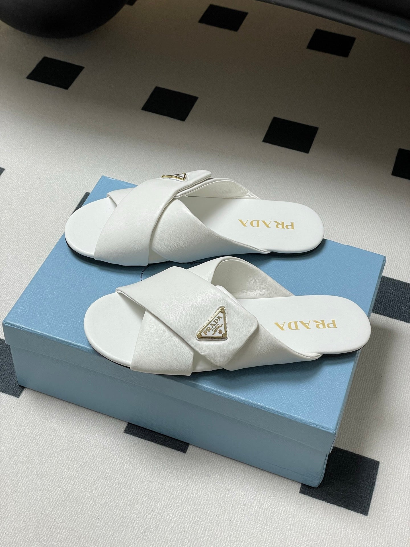 LuxluxHouse Best Quality Women Shoes Prada