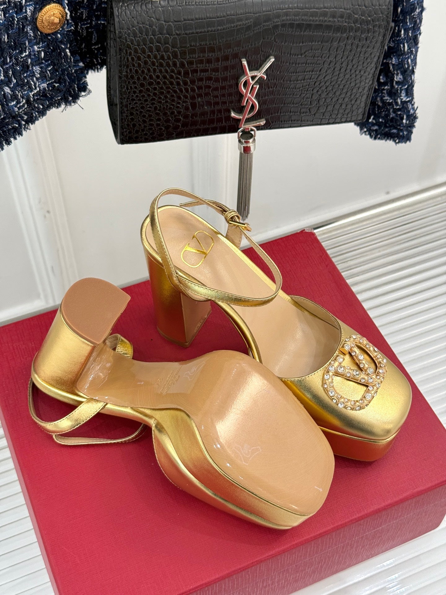 LuxluxHouse Best Quality Valentino Women Shoes