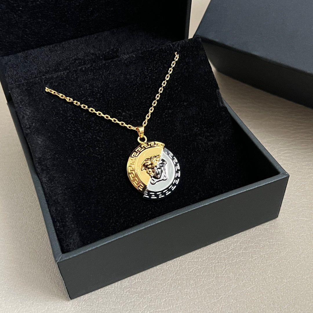 LuxluxHouse Best Quality Accessories Necklace Versace