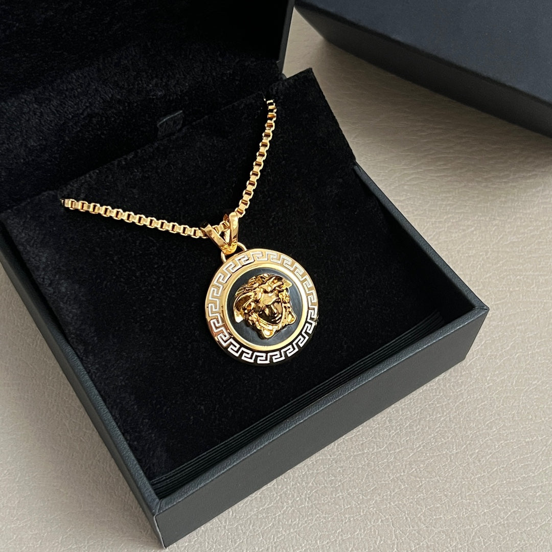 LuxluxHouse Best Quality Accessories Necklace Versace