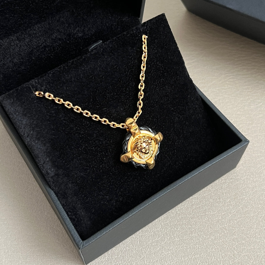 LuxluxHouse Best Quality Accessories Necklace Versace