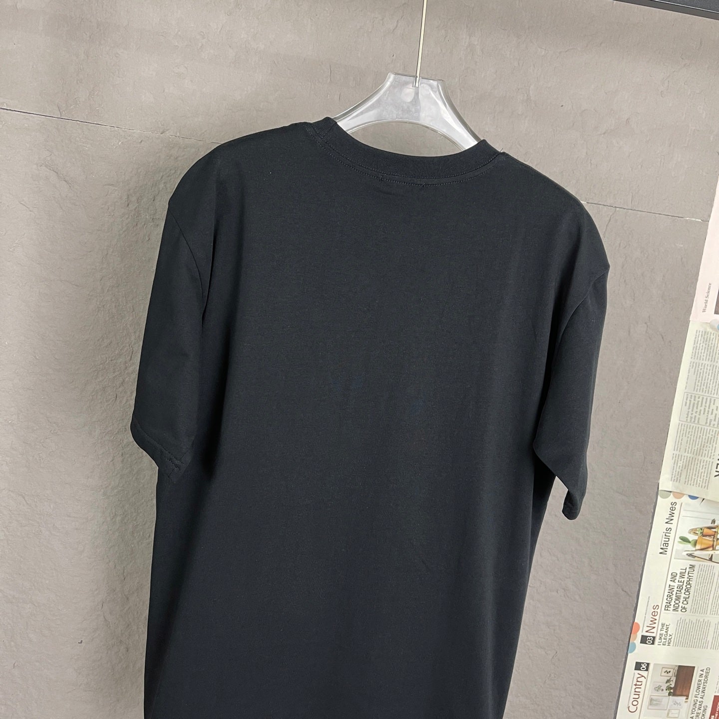 LuxluxHouse Best Quality Clothes T-shirt Loewe