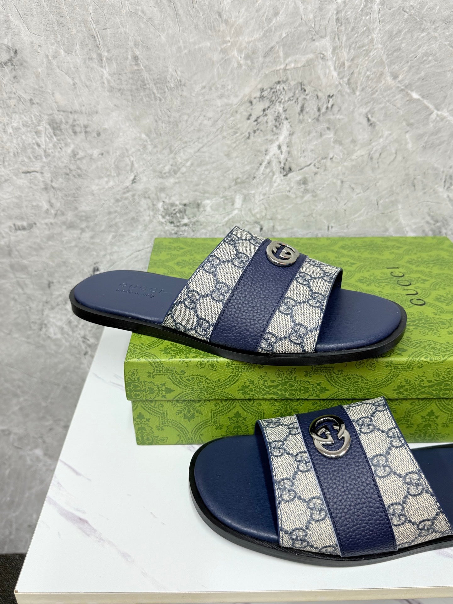 LuxluxHouse Best Quality Sandals Gucci