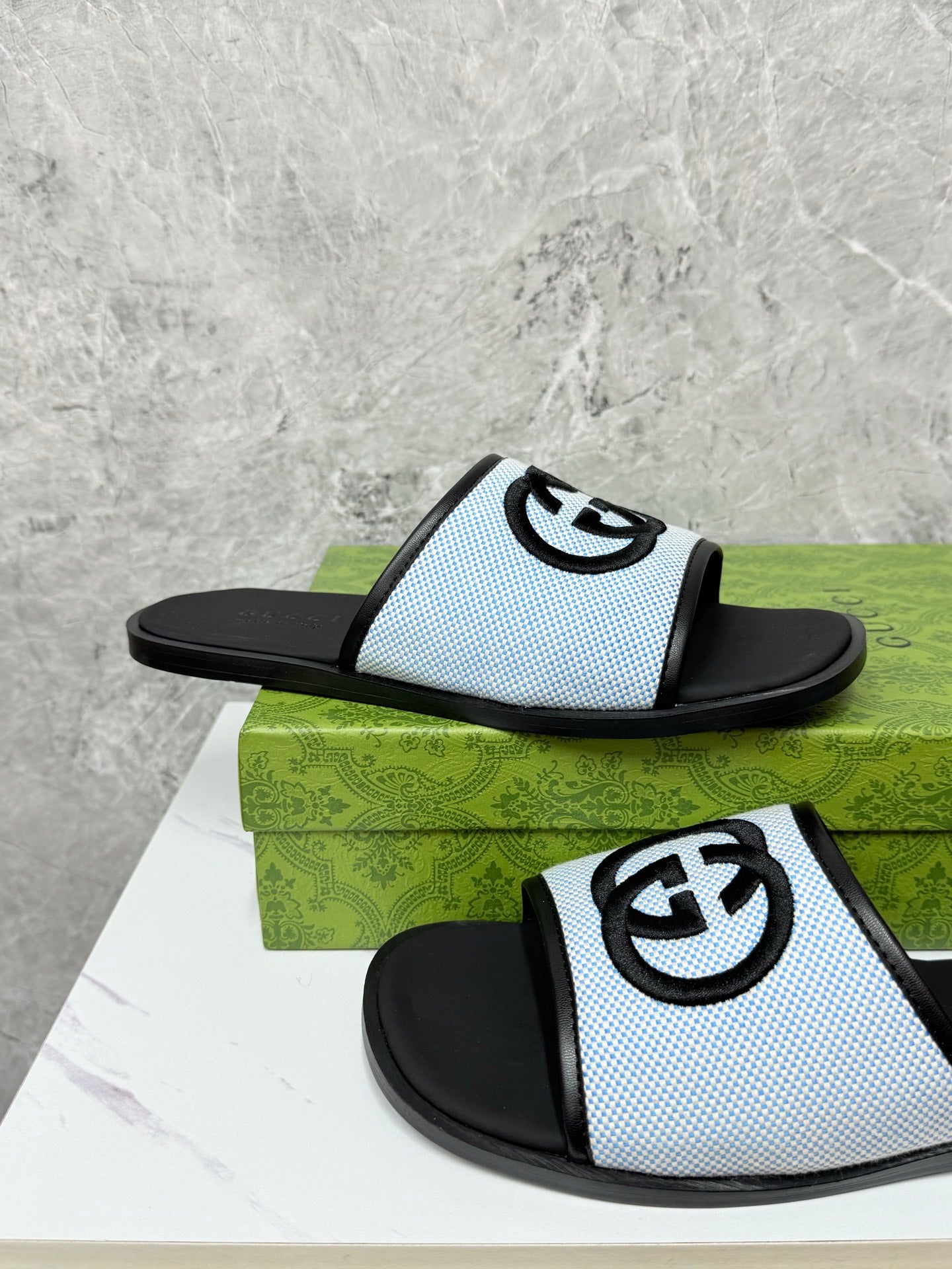 LuxluxHouse Best Quality Sandals Gucci