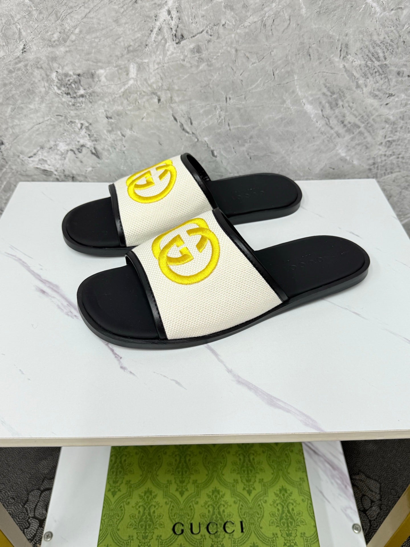 LuxluxHouse Best Quality Sandals Gucci