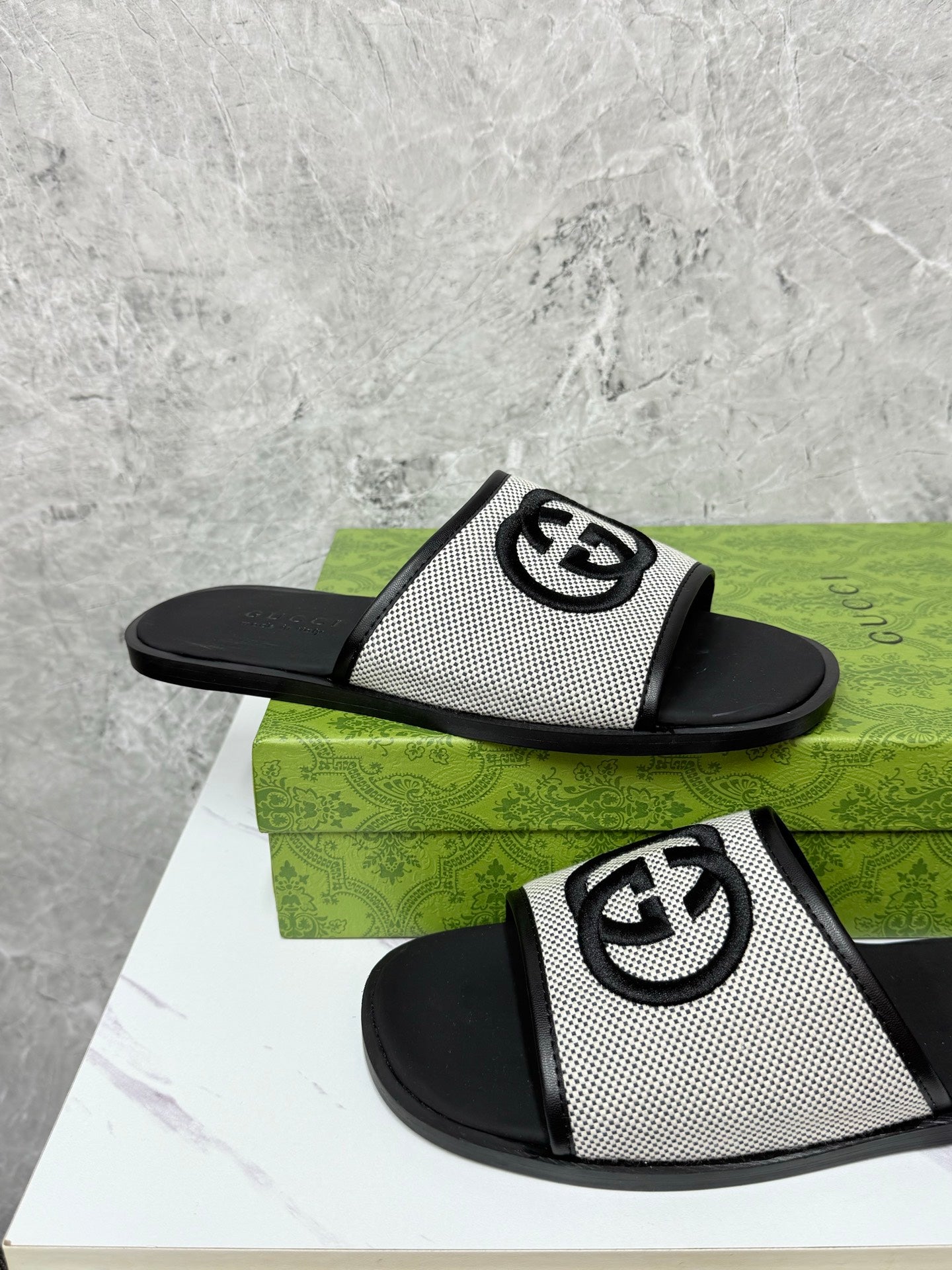 LuxluxHouse Best Quality Sandals Gucci