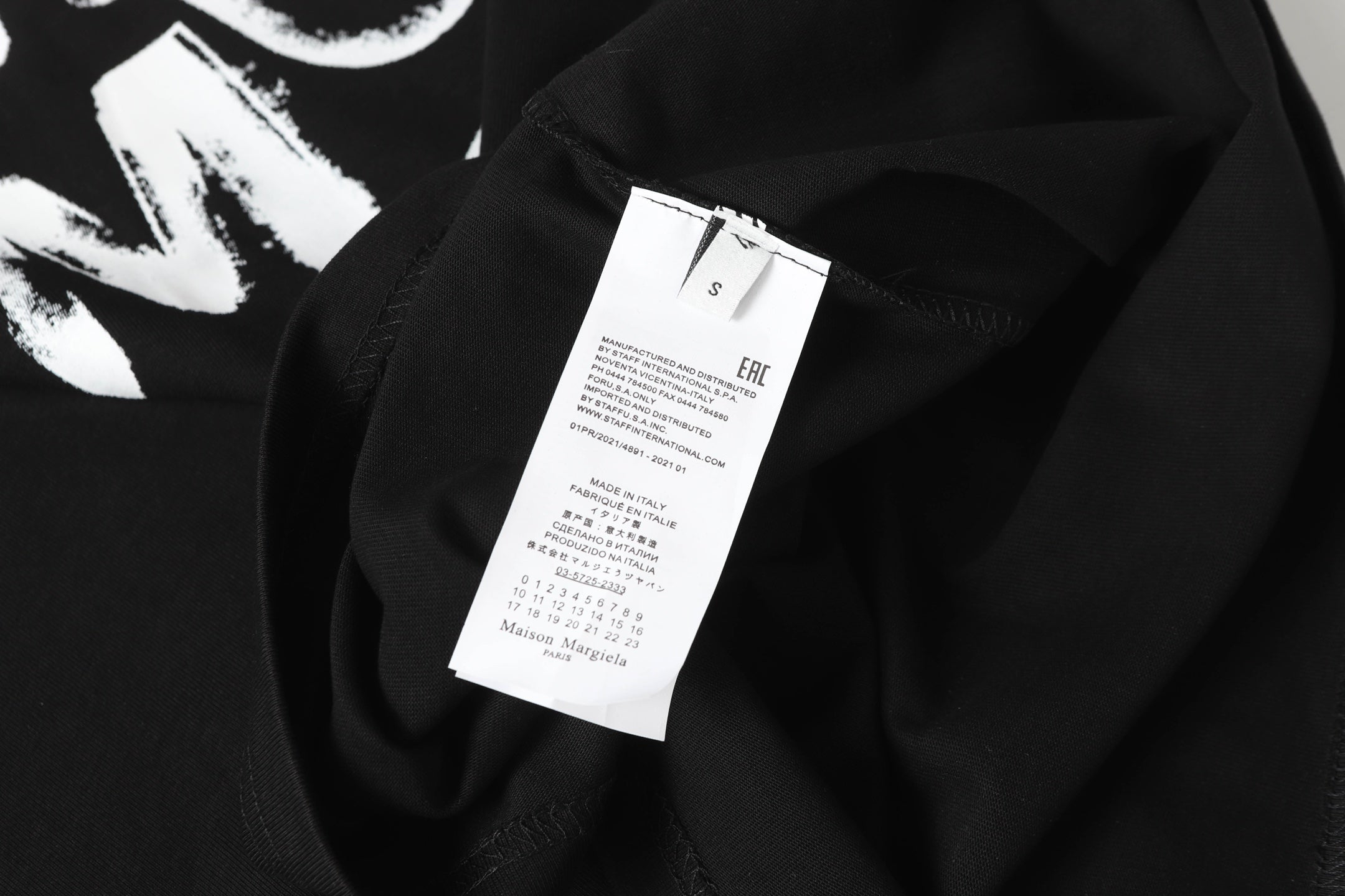 LuxluxHouse Best Quality Clothes T-shirt Chanel & Maison Margiela