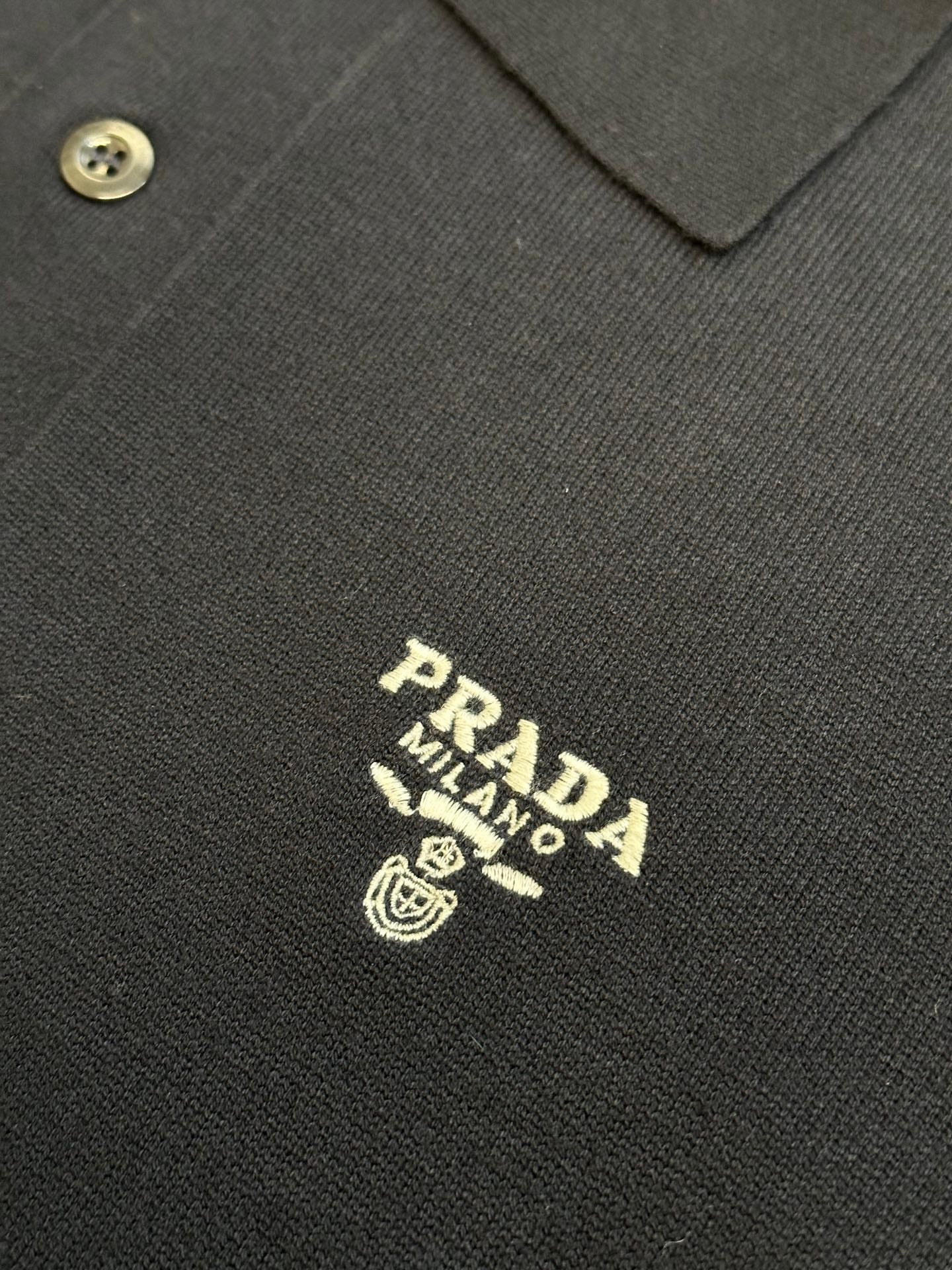 LuxluxHouse Best Quality Clothes Shirts&Polo Prada