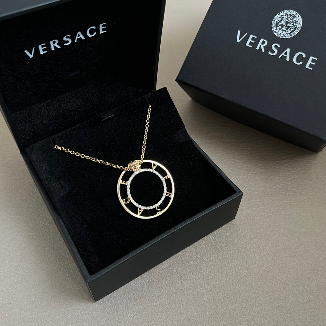 LuxluxHouse Best Quality Accessories Necklace Versace
