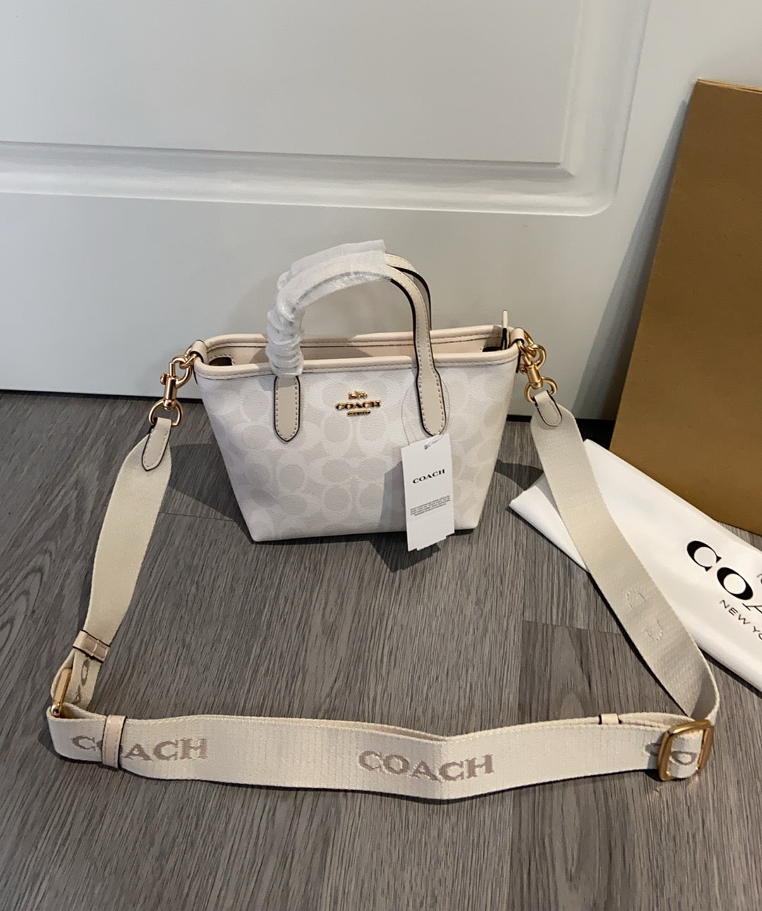 LuxluxHouse Best Quality Bags Coach
