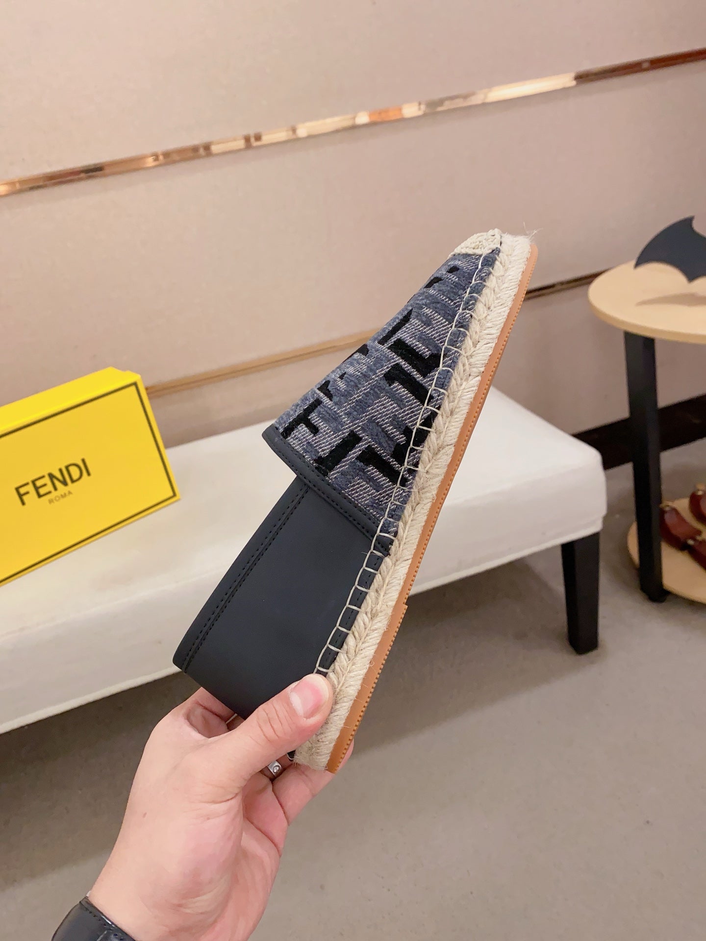 LuxluxHouse Best Quality Shoes Fendi