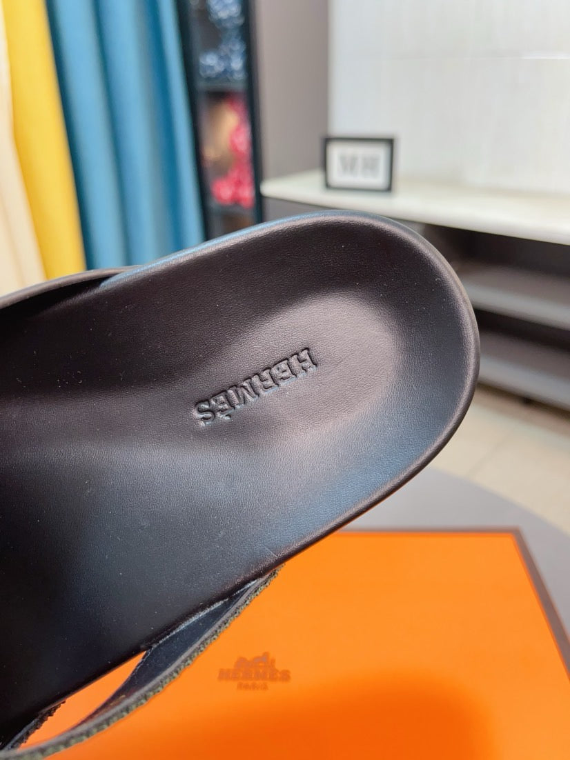 LuxluxHouse Best Quality Sandals Hermes