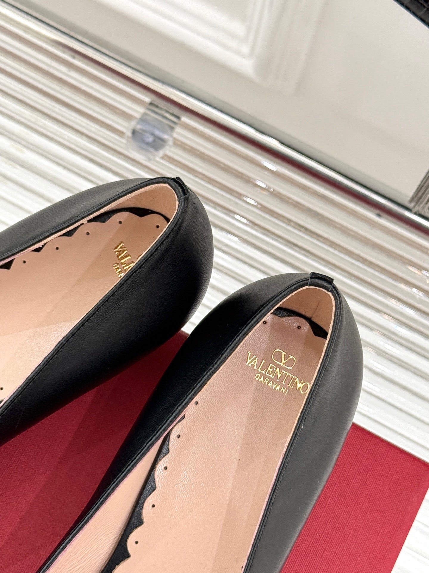 LuxluxHouse Best Quality Valentino Women Shoes