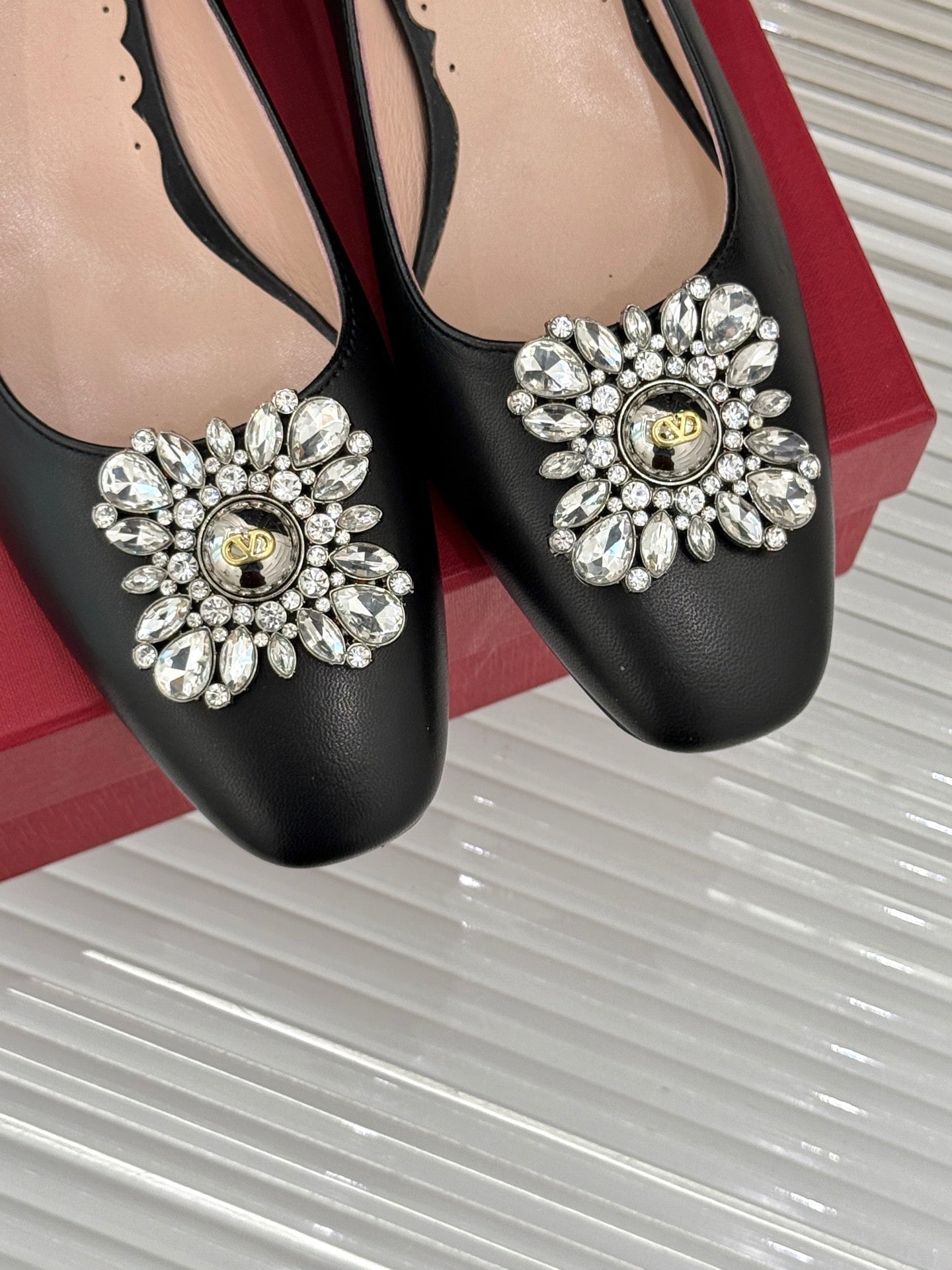 LuxluxHouse Best Quality Valentino Women Shoes