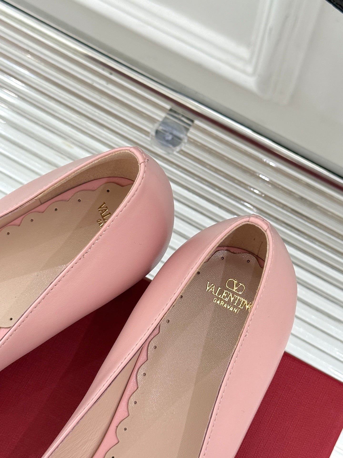 LuxluxHouse Best Quality Valentino Women Shoes
