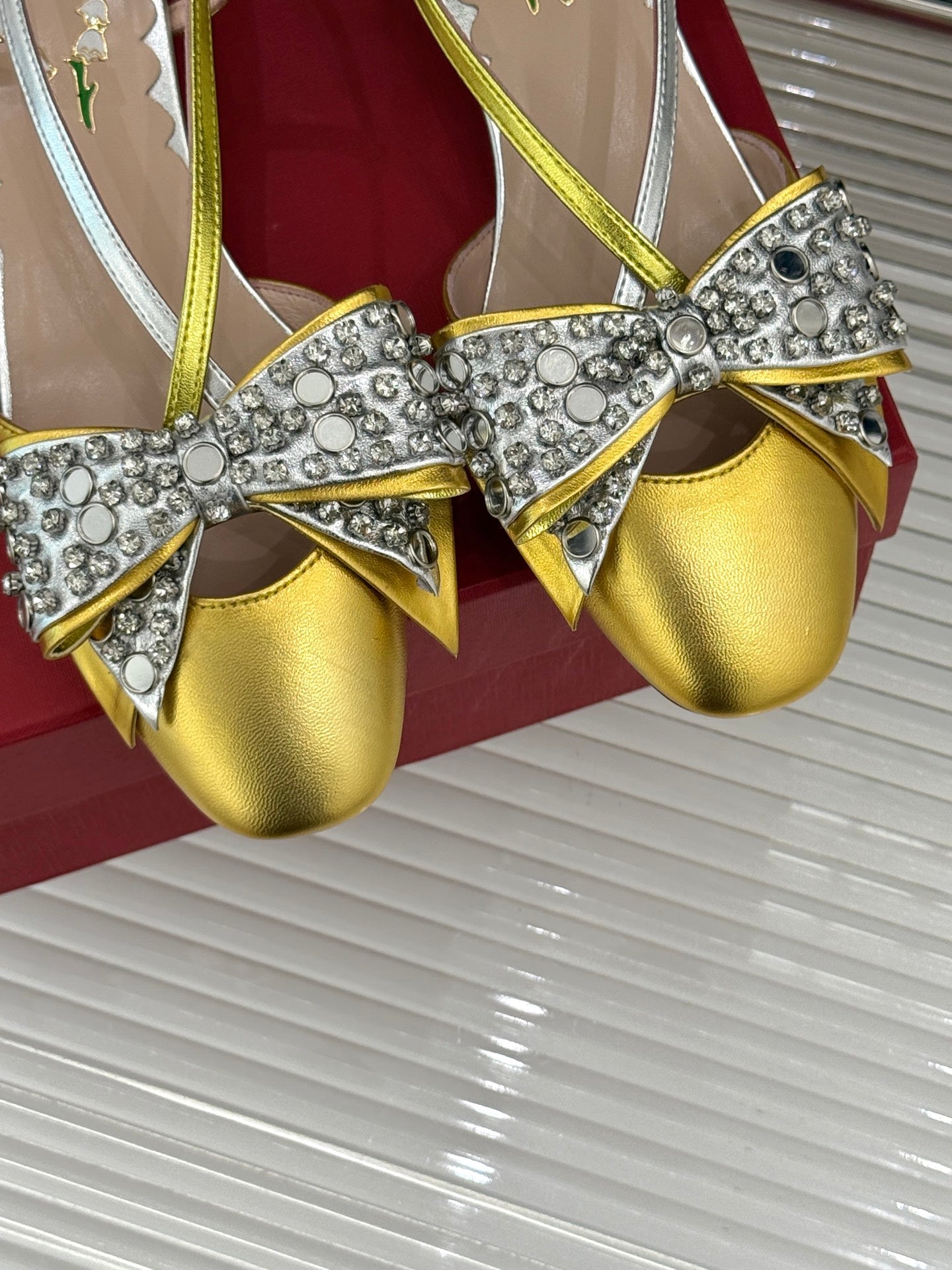 LuxluxHouse Best Quality Valentino Women Shoes