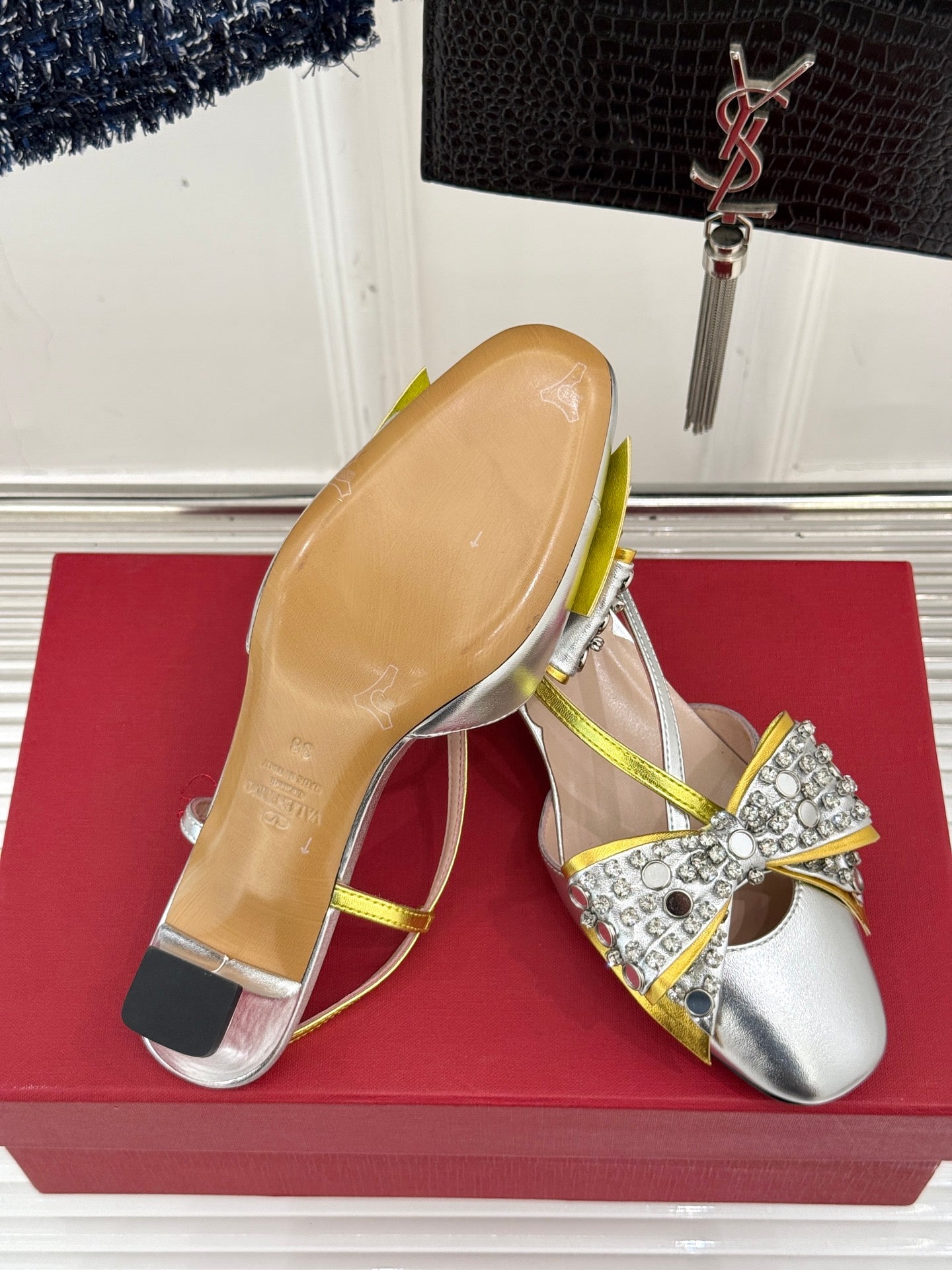 LuxluxHouse Best Quality Valentino Women Shoes