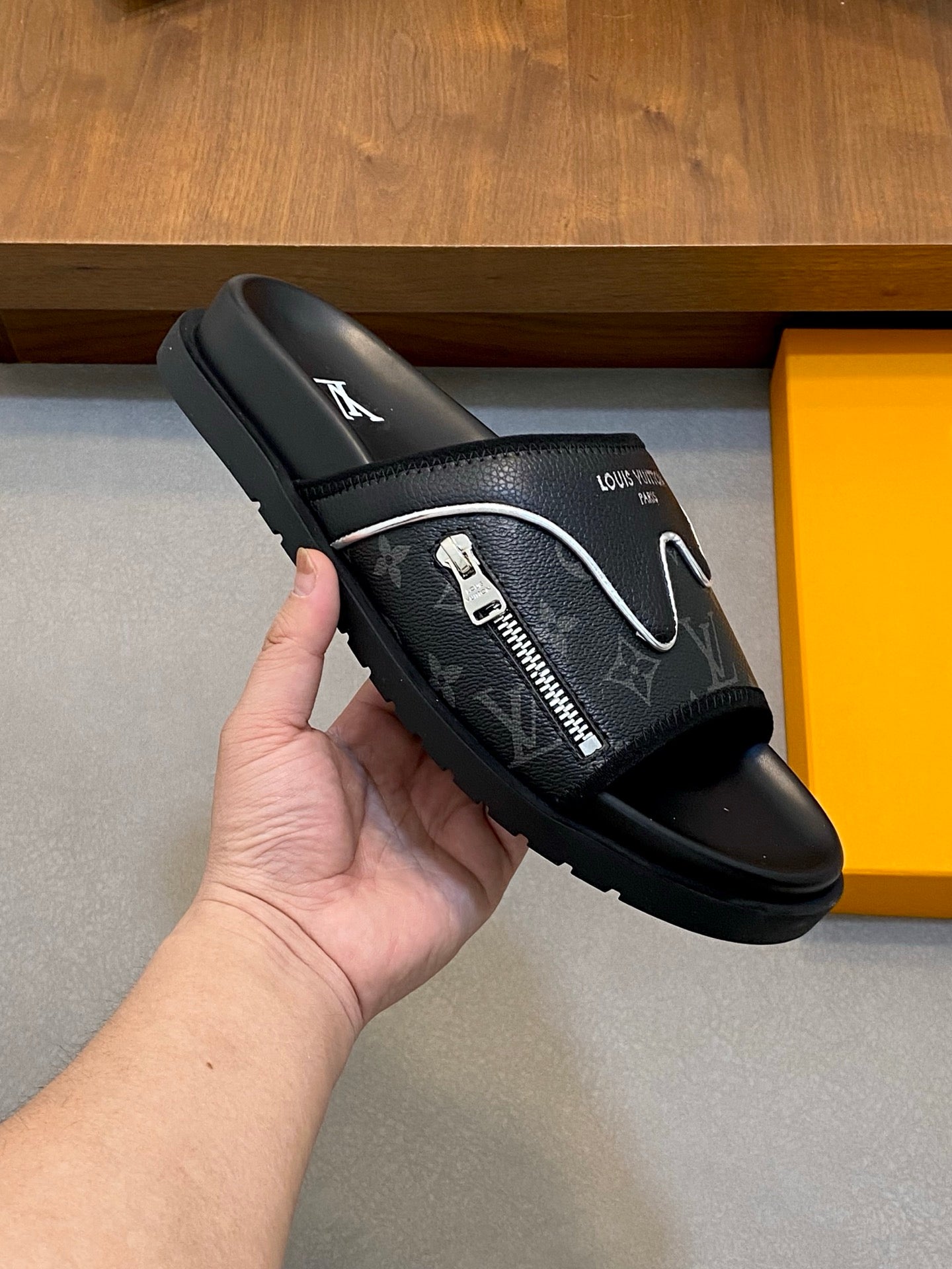 LuxluxHouse Best Quality Sandals Louis Vuitton