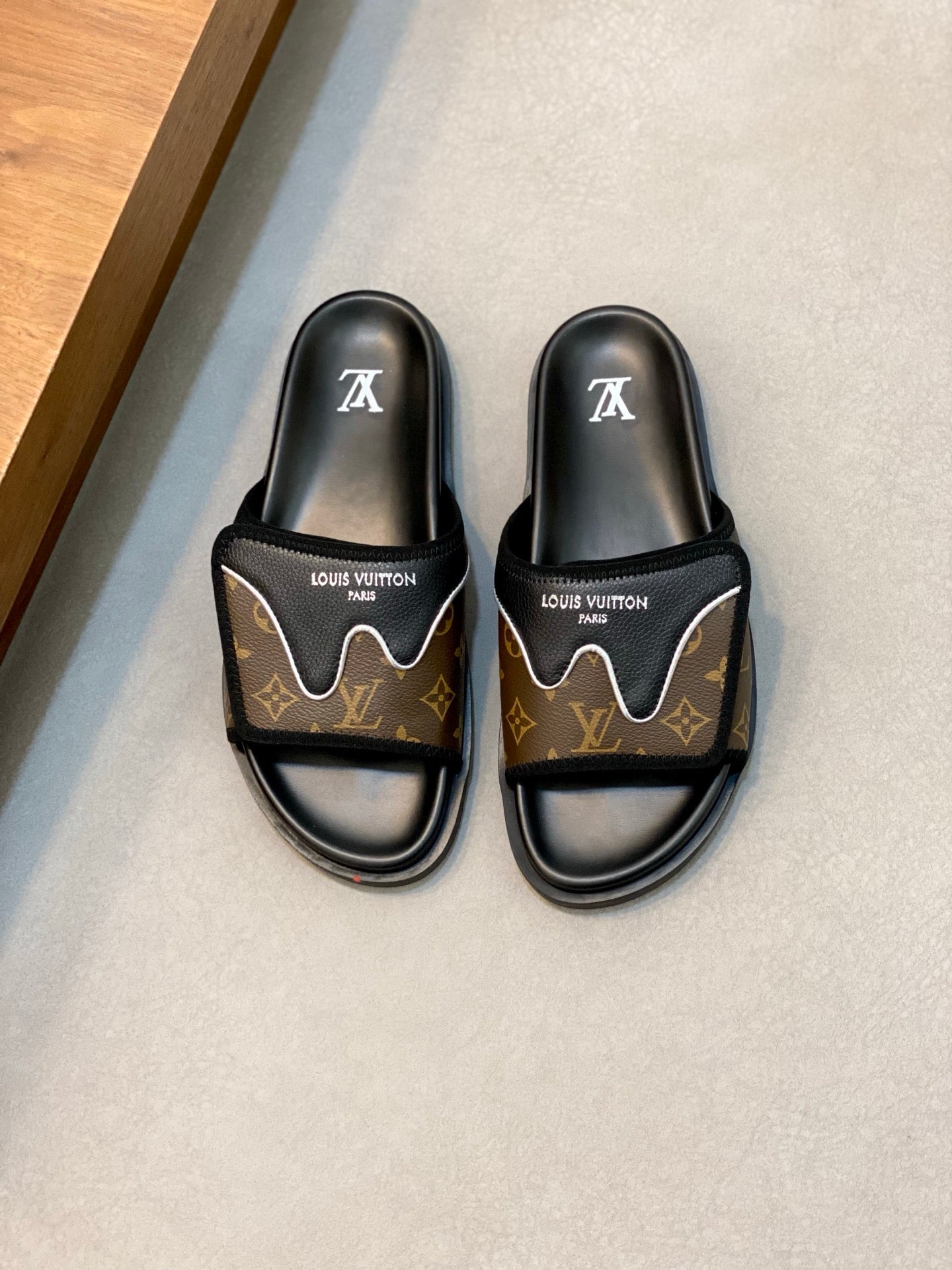 LuxluxHouse Best Quality Sandals Louis Vuitton