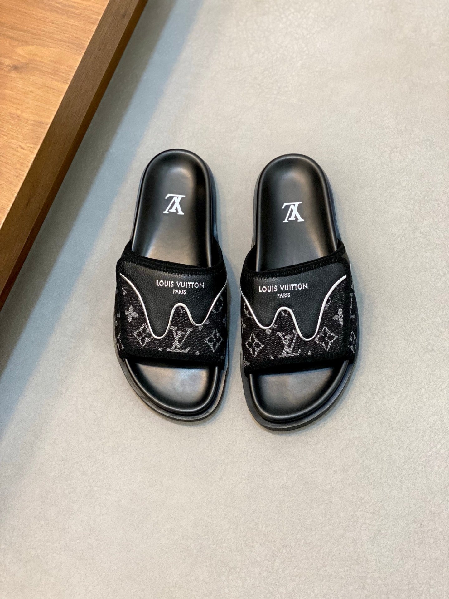 LuxluxHouse Best Quality Sandals Louis Vuitton