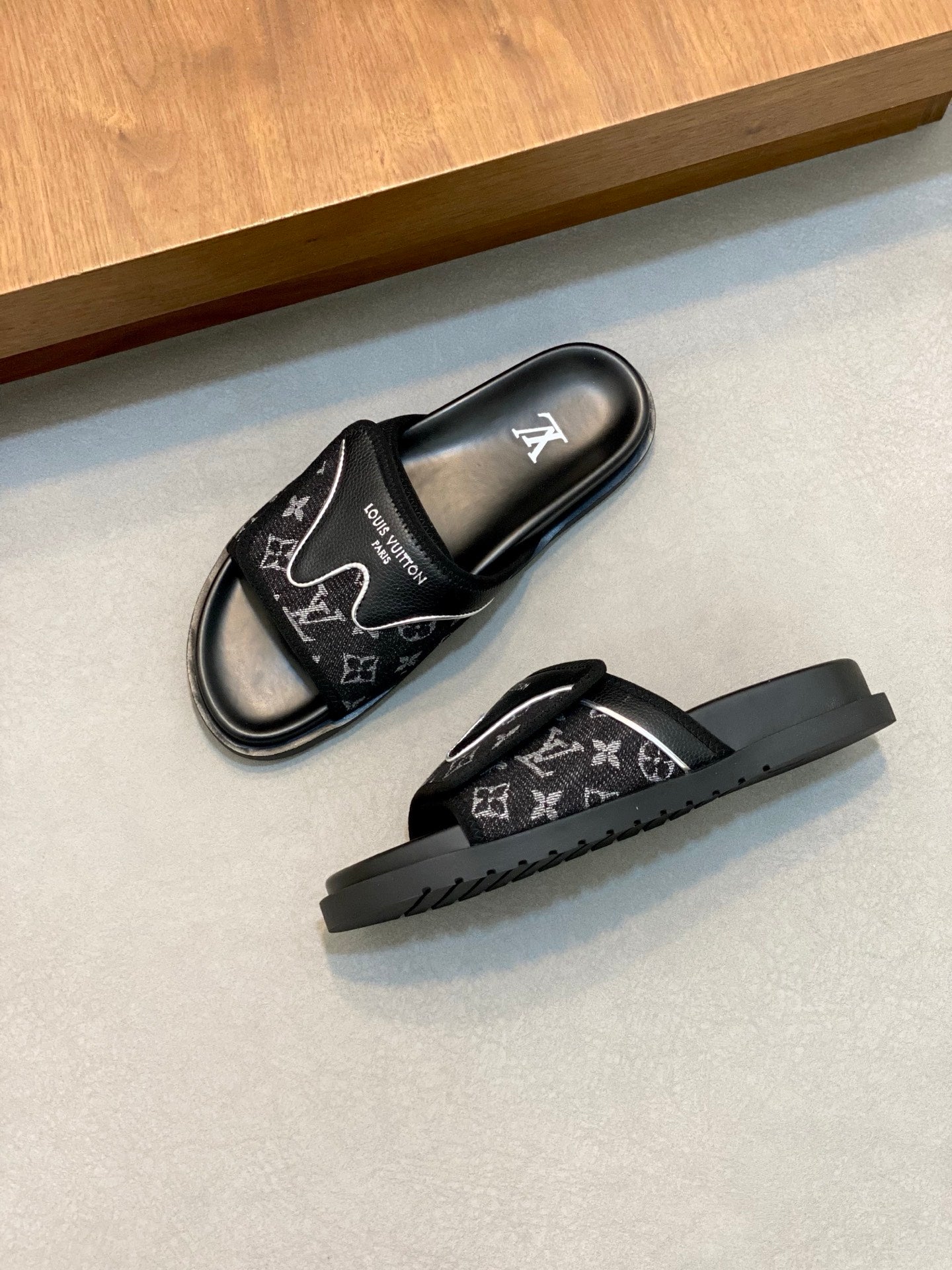 LuxluxHouse Best Quality Sandals Louis Vuitton