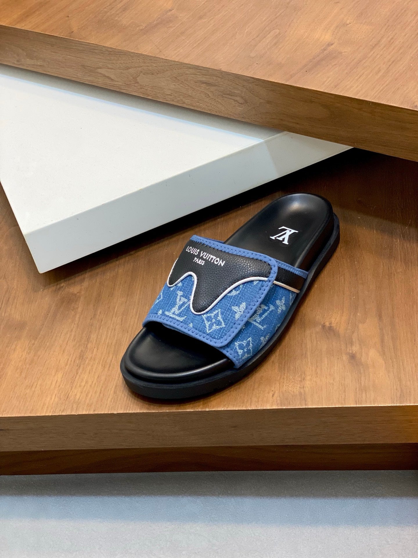 LuxluxHouse Best Quality Sandals Louis Vuitton