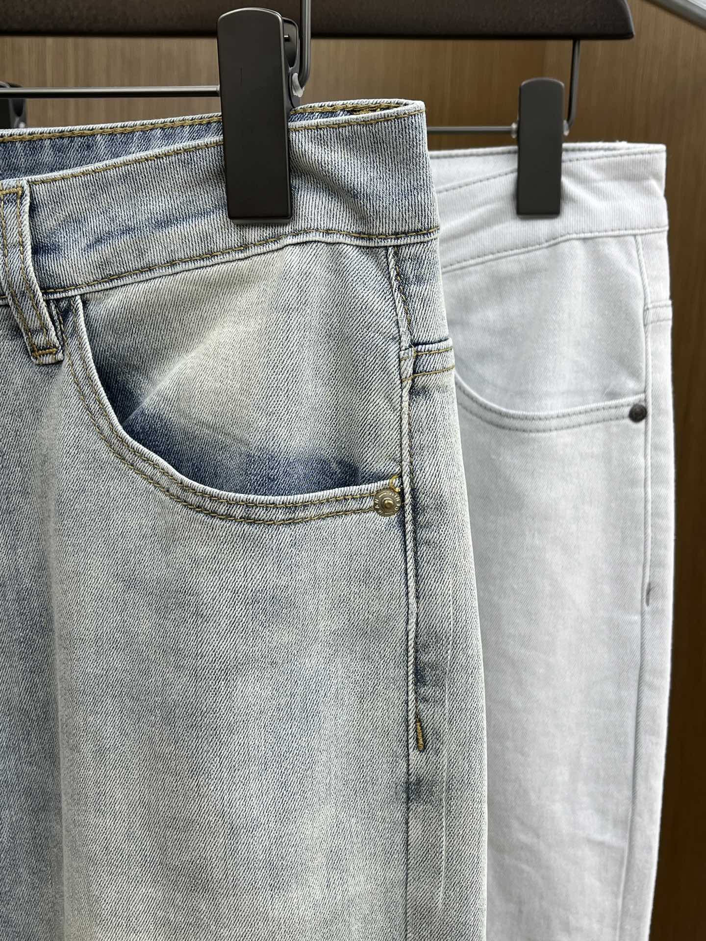 LuxluxHouse Best Quality Clothes Pants Moncler