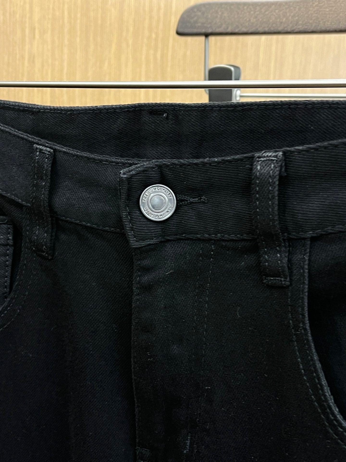 LuxluxHouse Best Quality Clothes Pants Moncler
