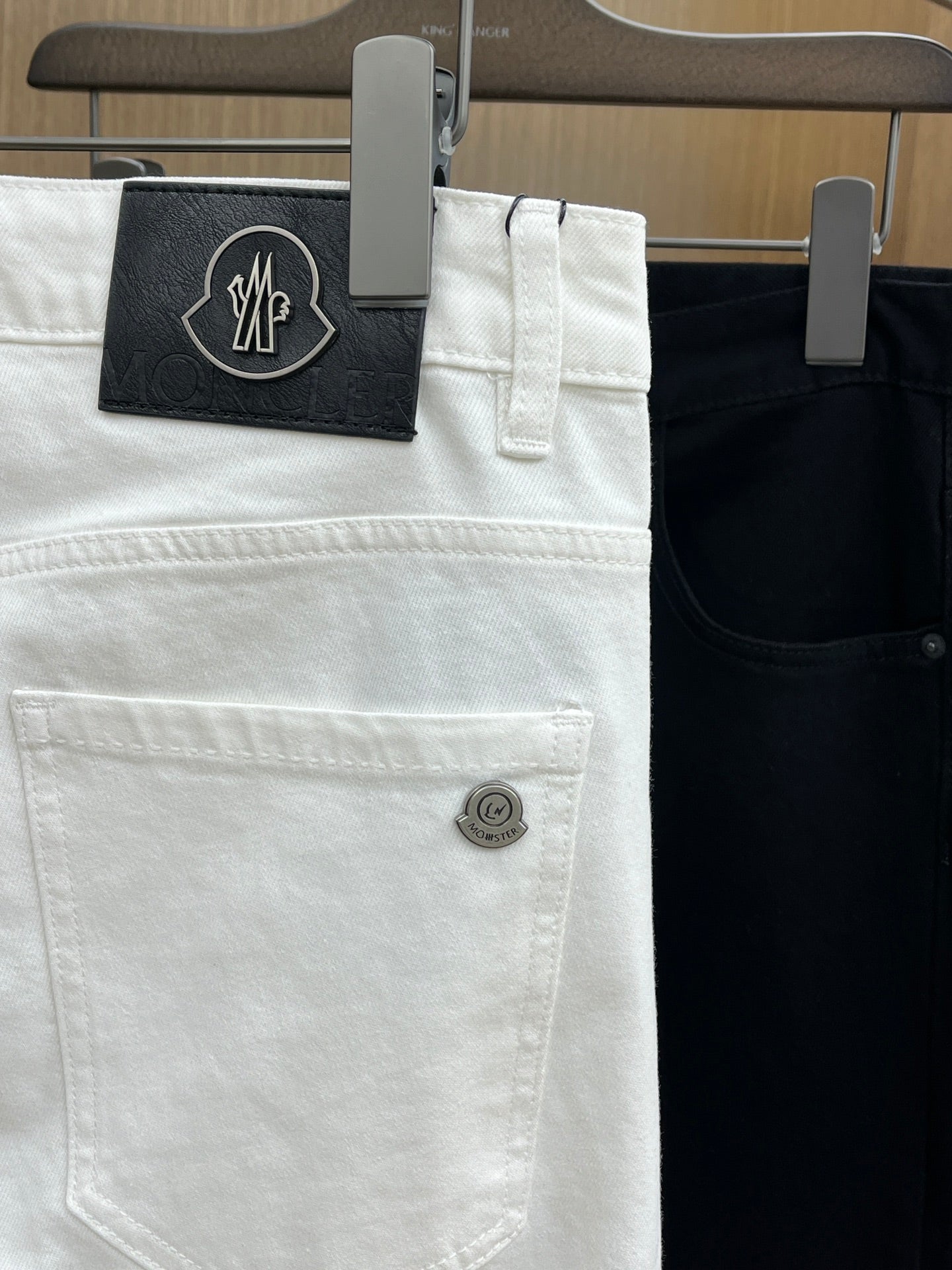 LuxluxHouse Best Quality Clothes Pants Moncler