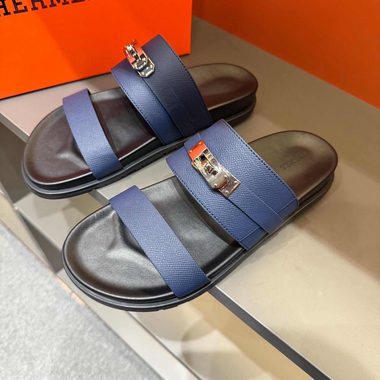 LuxluxHouse Best Quality Shoes Hermes