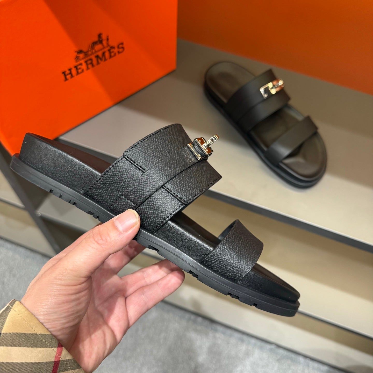 LuxluxHouse Best Quality Shoes Hermes